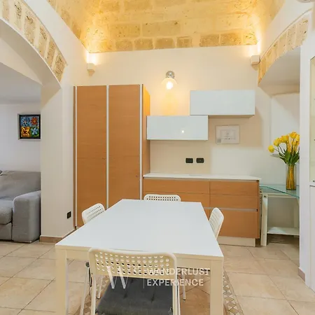 Wanderlust Experience Fronte Porto Apartment Bari