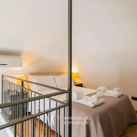 Wanderlust Experience Fronte Porto * バーリ